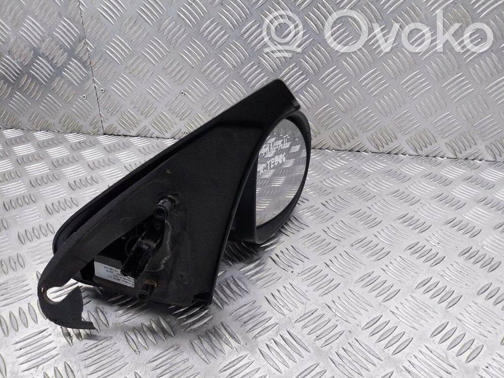 Renault Thalia II Elektryczne lusterko boczne drzwi przednich