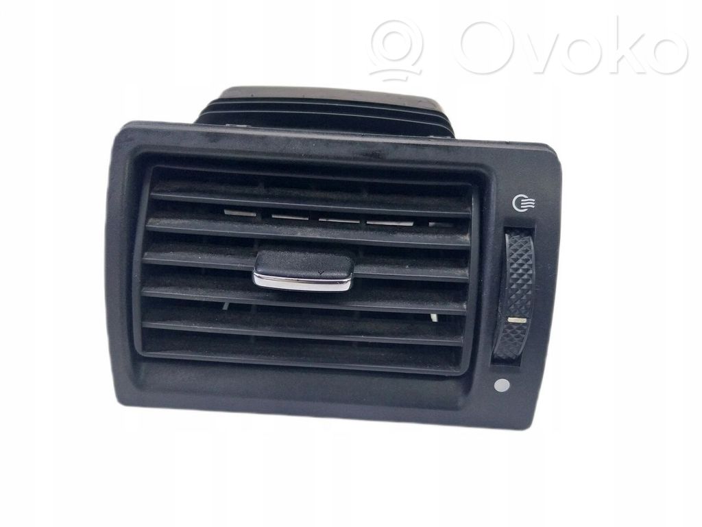 Ford Mondeo Mk III Copertura griglia di ventilazione laterale cruscotto