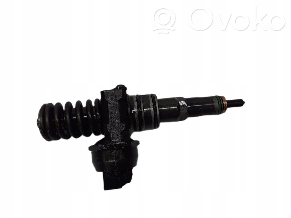 Inyector de combustible   038130073AG