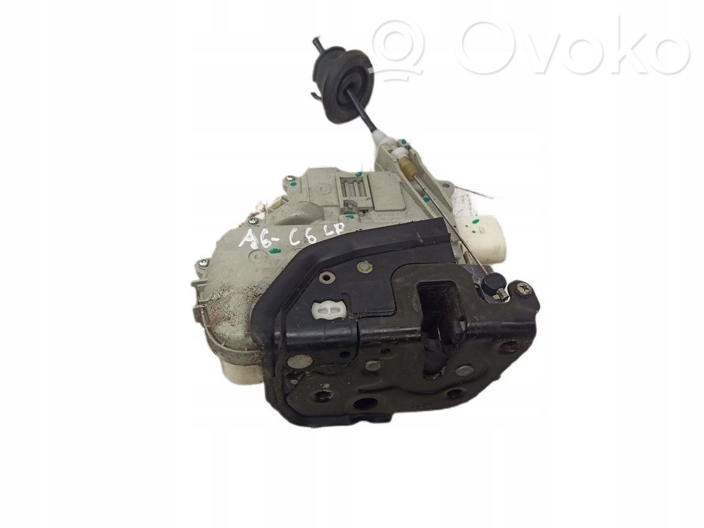 Audi A6 S6 C6 4F Zamek drzwi przednich 