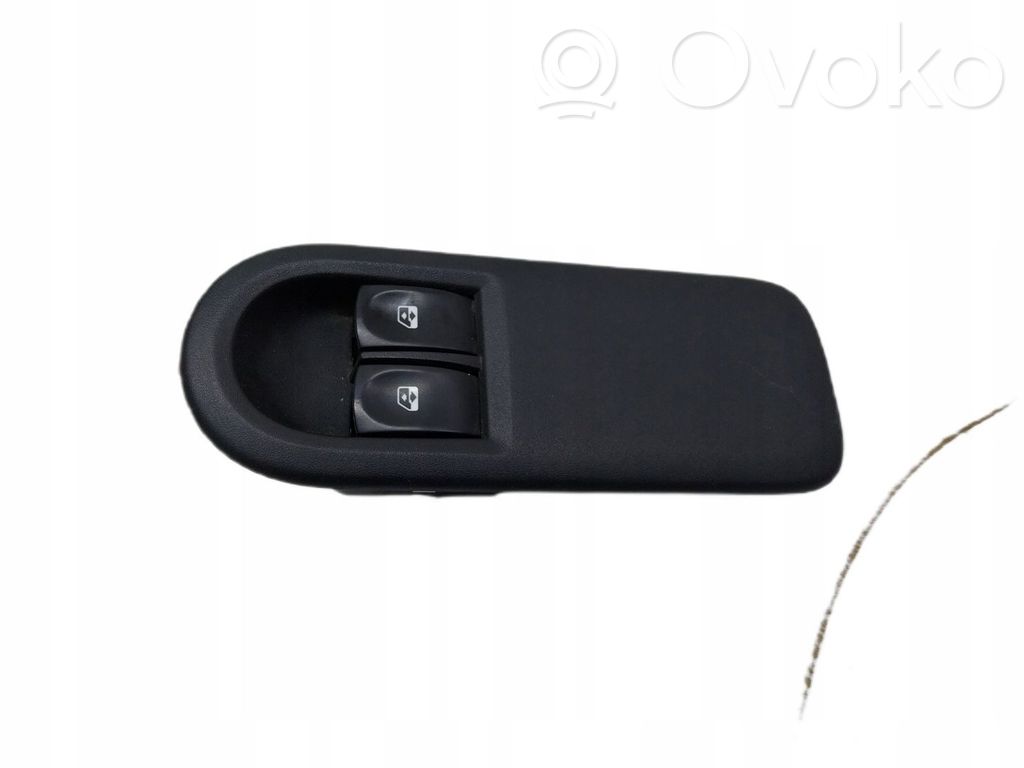 Renault Clio III Interior fan control switch 