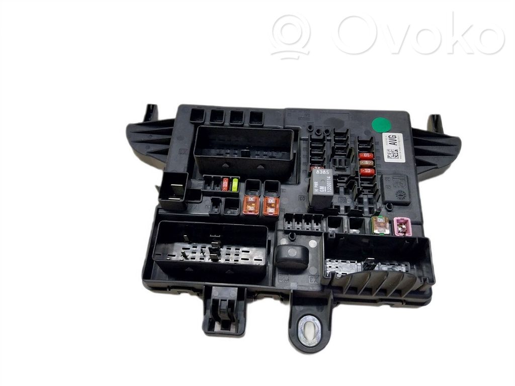 Opel Insignia A Coperchio scatola dei fusibili