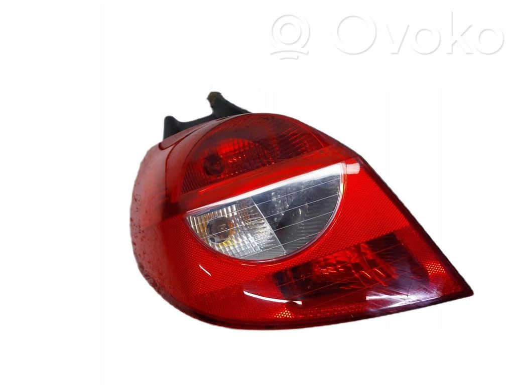 Renault Clio III Lampa tylna 