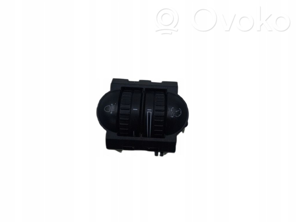 Volkswagen Golf V Motorino di regolazione assetto fari 