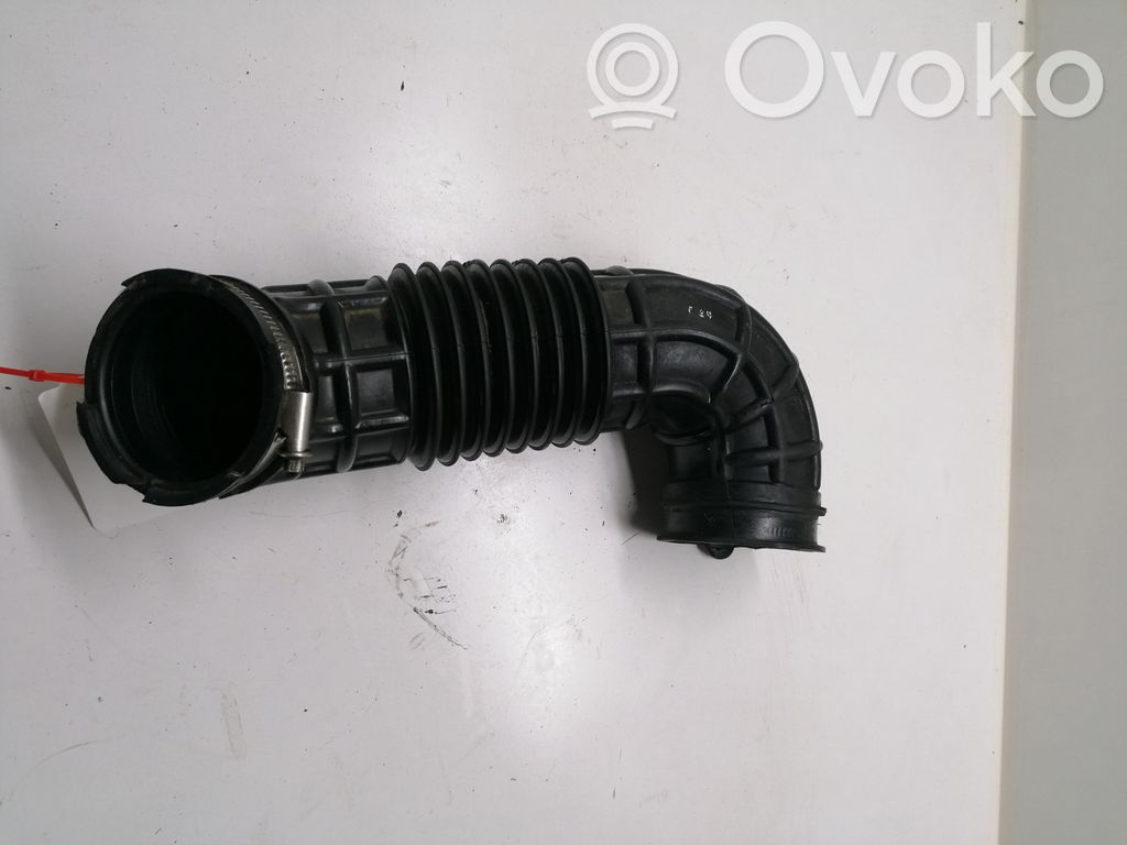 Ford Transit Custom Turboahtimen ilmanoton letku 