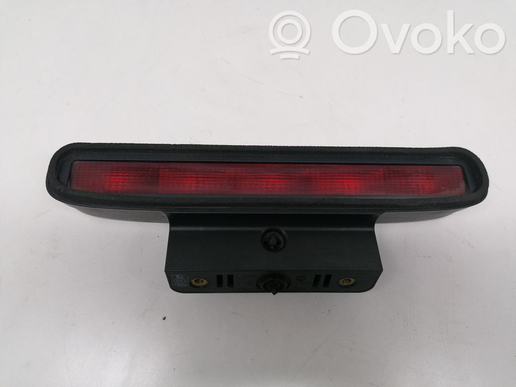 Ford Transit Third/center stoplight 