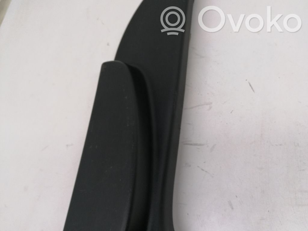 Renault Master III Otros elementos de revestimiento de la puerta delantera 
