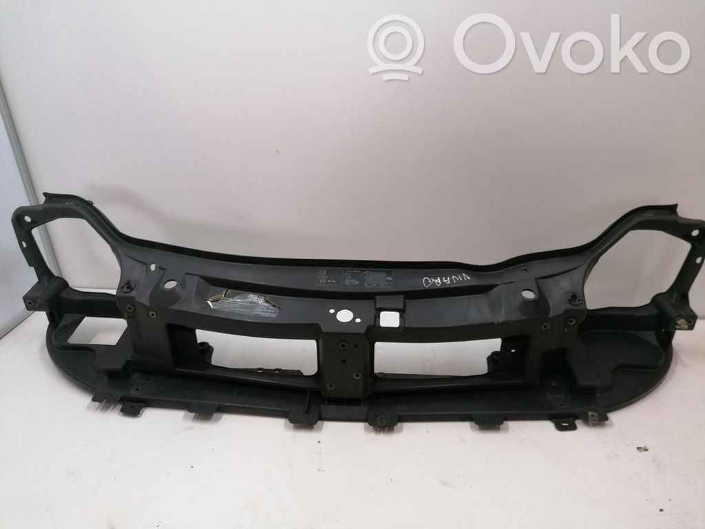 Opel Vivaro Radiatorių panelė 