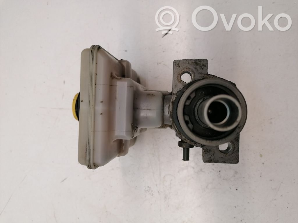 Ford Transit Master brake cylinder 