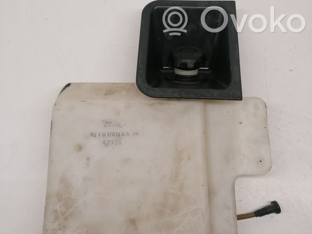 Ford Transit Logu šķidruma tvertne 