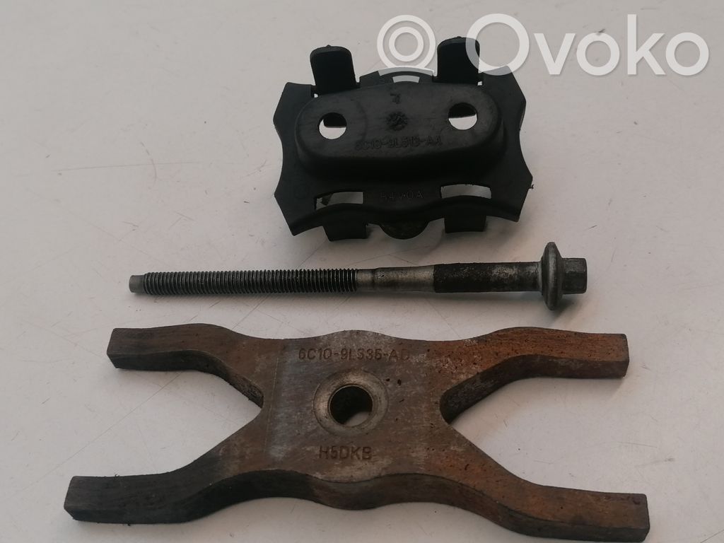 Ford Transit Abrazadera del inyector de combustible 