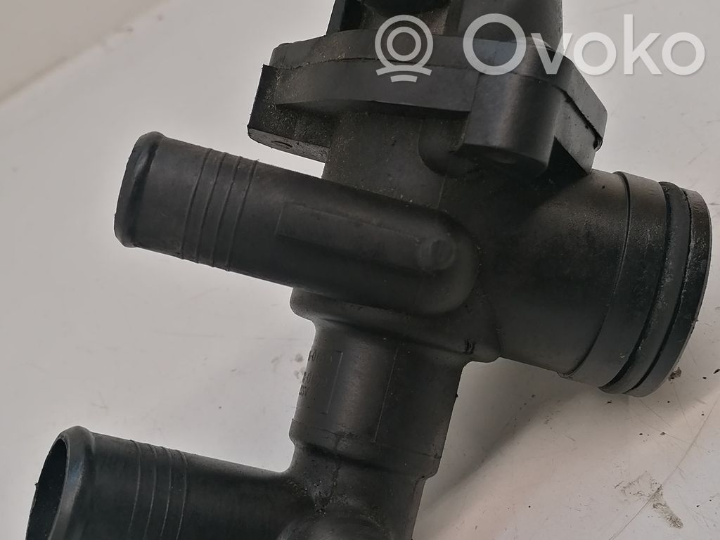 Ford Transit Thermostat/thermostat housing 