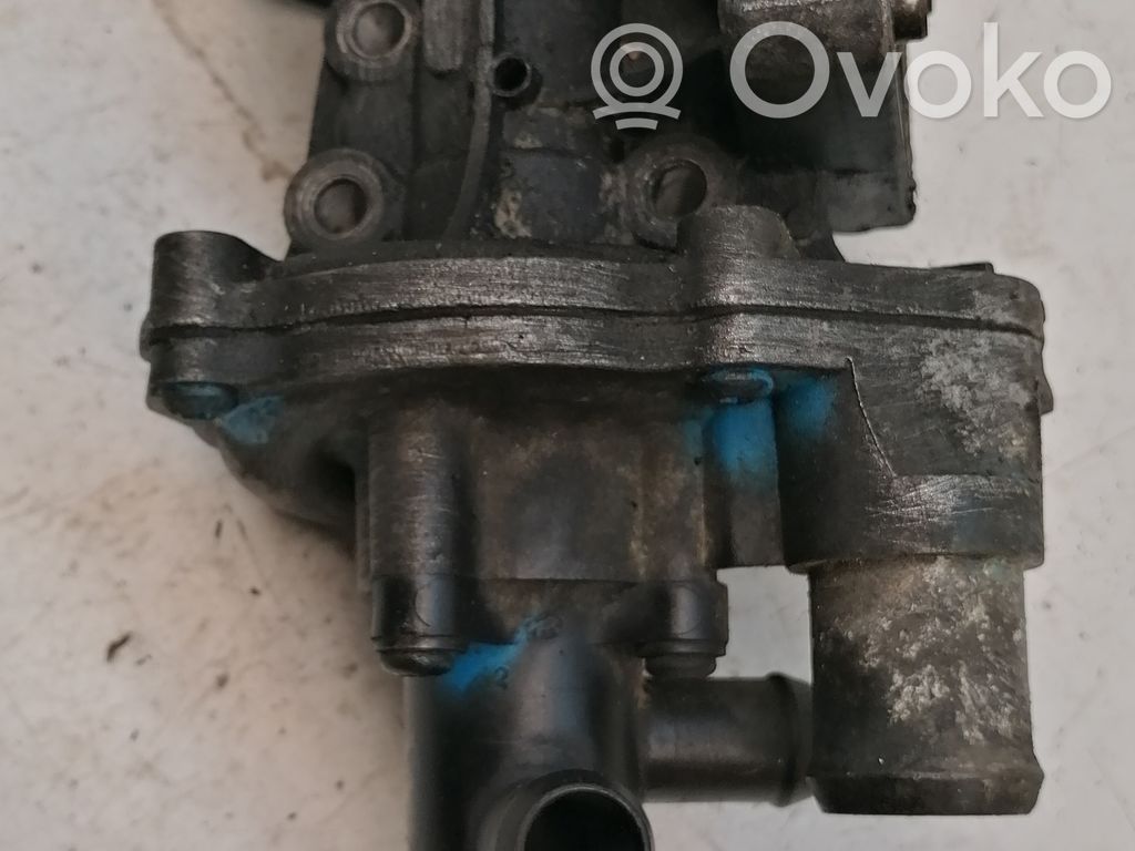 Vandens pompa   YC1Q8A544AB
