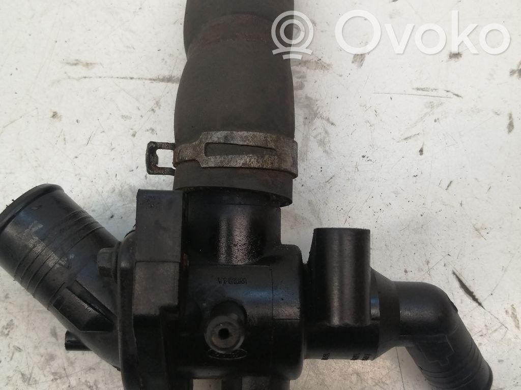 Ford Transit Carcasa del termostato 