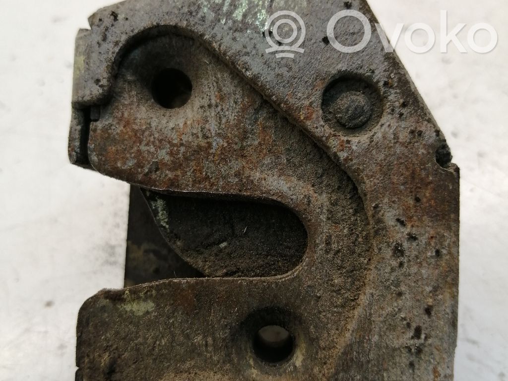 Ford Transit Bīdāmās durvis slēdzene 