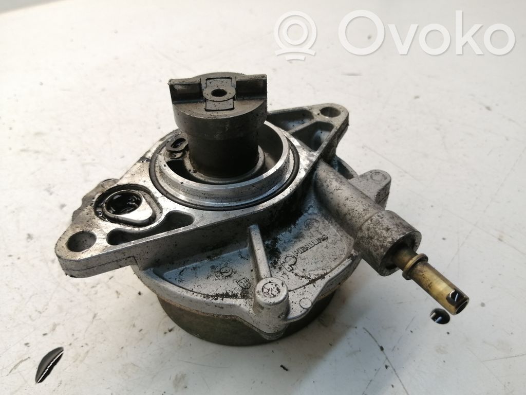 Peugeot Boxer Vacuum pump 