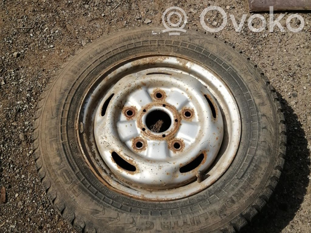Ford Transit R15-vararengas 