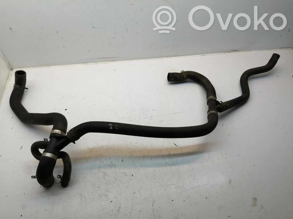 Ford Transit Caurulīte (-es) / šļūtene (-es) 