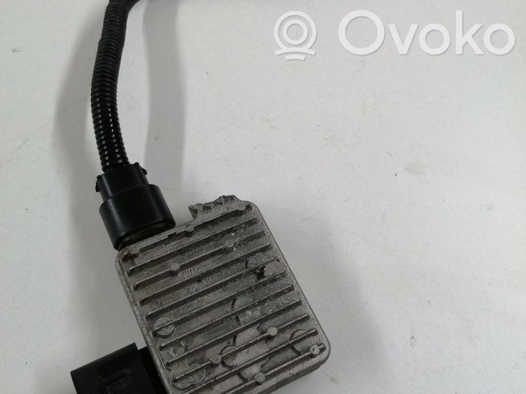 Hyundai Kona I Coolant fan relay 