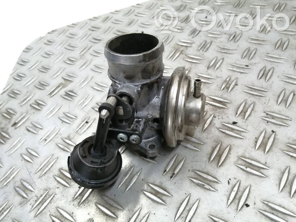 Volkswagen PASSAT B5 EGR vožtuvas 