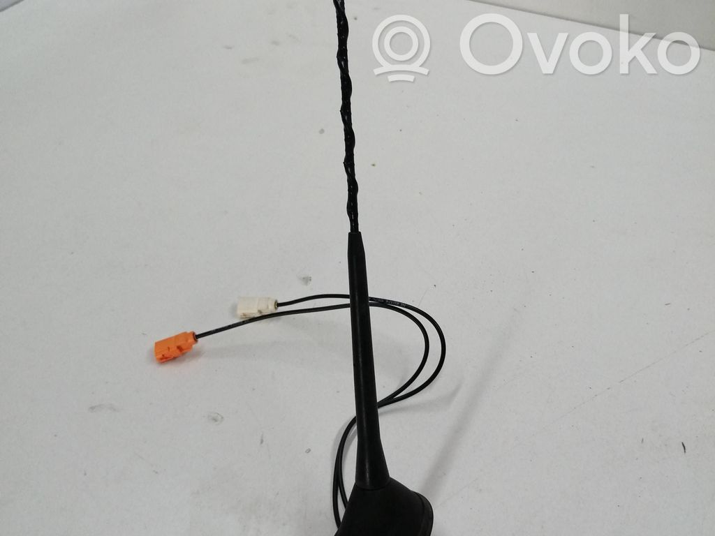 Opel Corsa F Antena (GPS antena) 