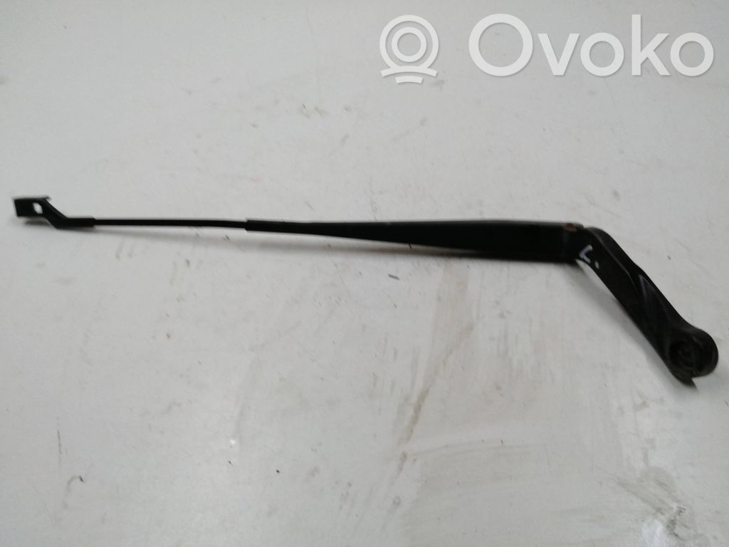 Peugeot Boxer Front wiper blade arm 