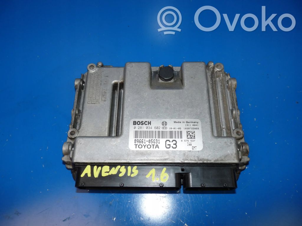 Toyota Avensis T270 Sterownik / Moduł ECU 