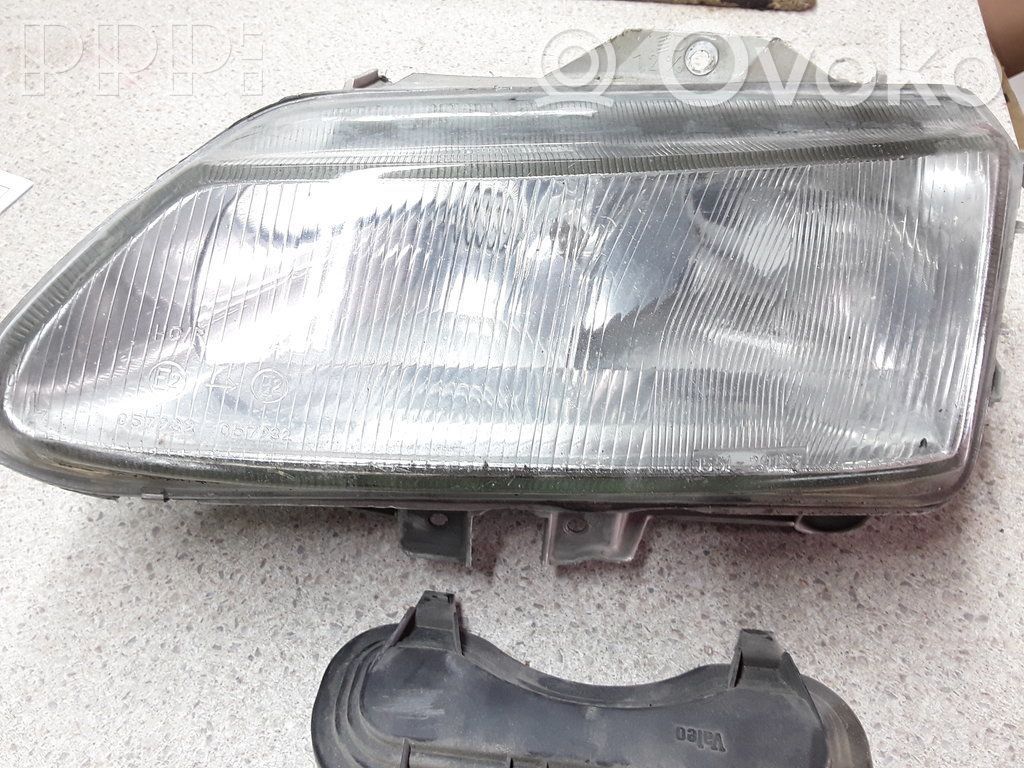 Renault Espace III Headlight/headlamp 