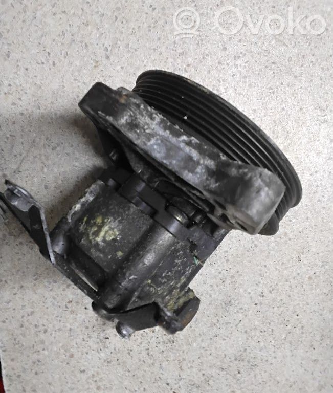 BMW 5 E60 E61 Power steering pump 