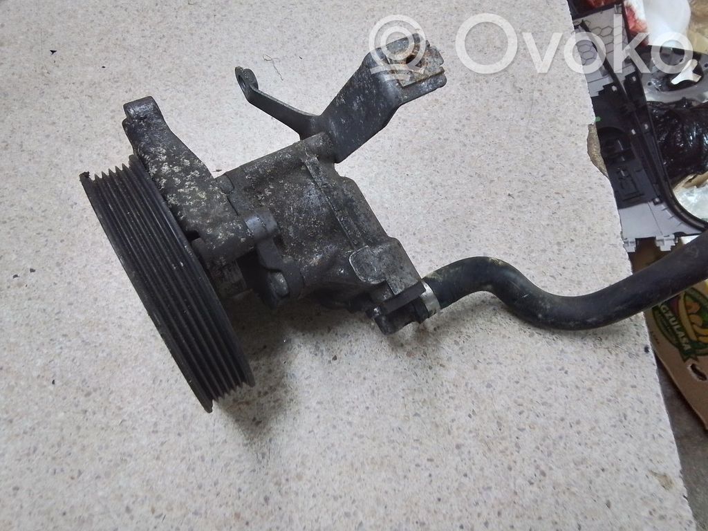 BMW 5 E60 E61 Power steering pump 