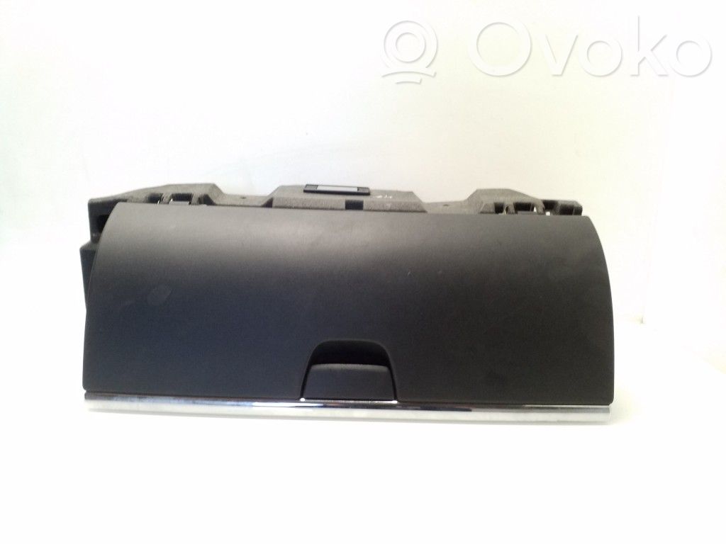 Citroen C6 Daiktadėžė 