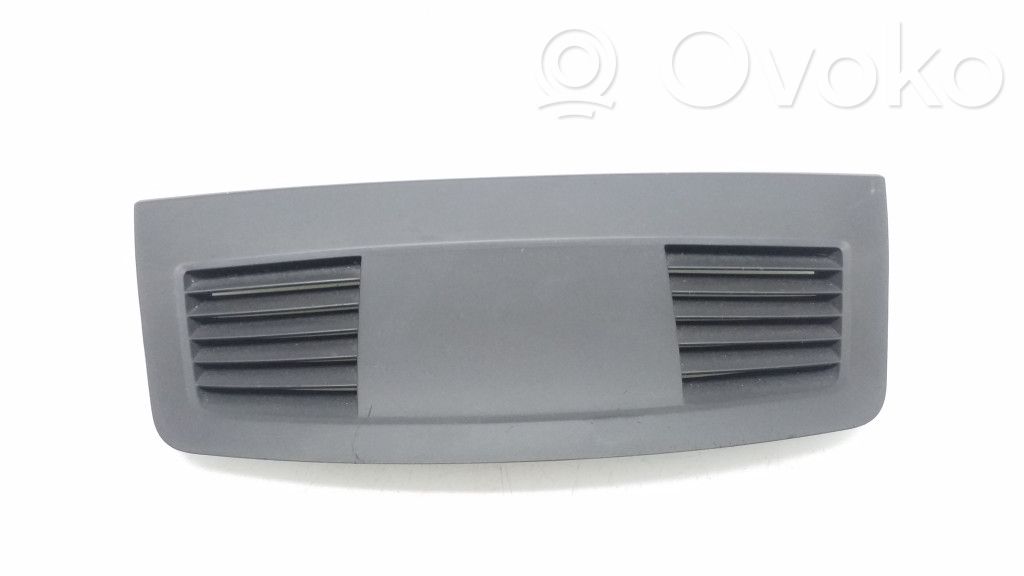 BMW 3 E90 E91 Kita panelės detalė 