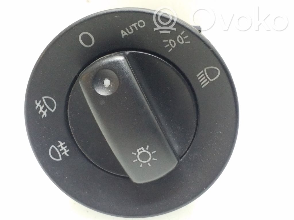 Seat Exeo (3R) Light switch 