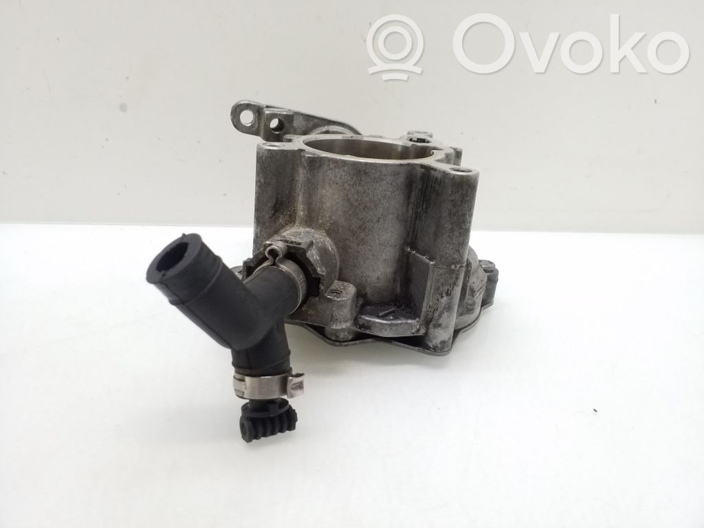 Audi A4 S4 B8 8K Bomba de vacío 
