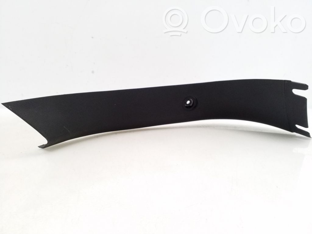 BMW 1 E81 E87 Tailgate/trunk side cover trim 