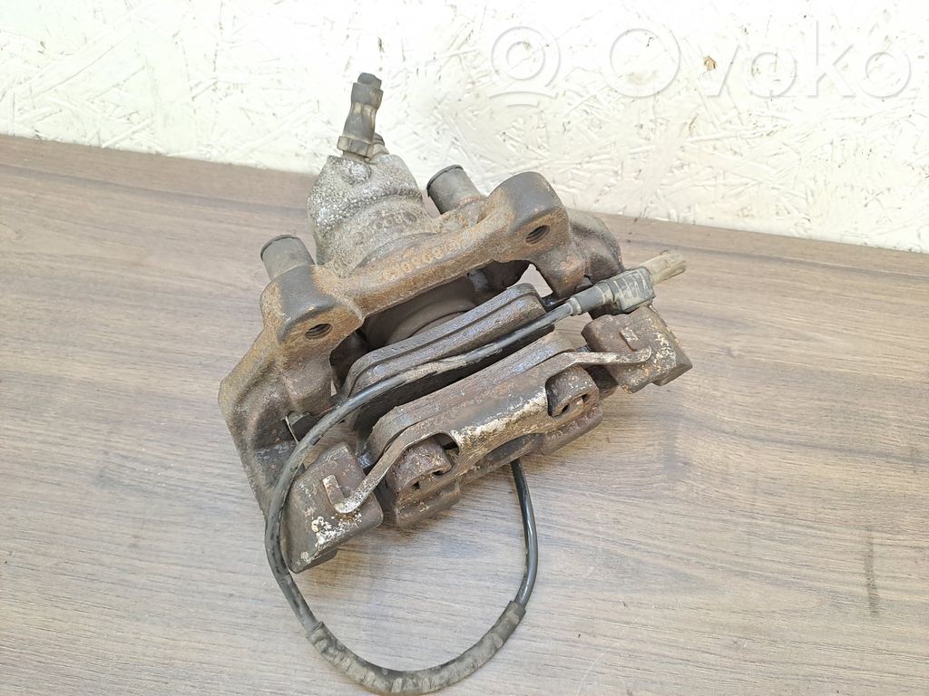 Mercedes-Benz R W251 Galinis suportas 