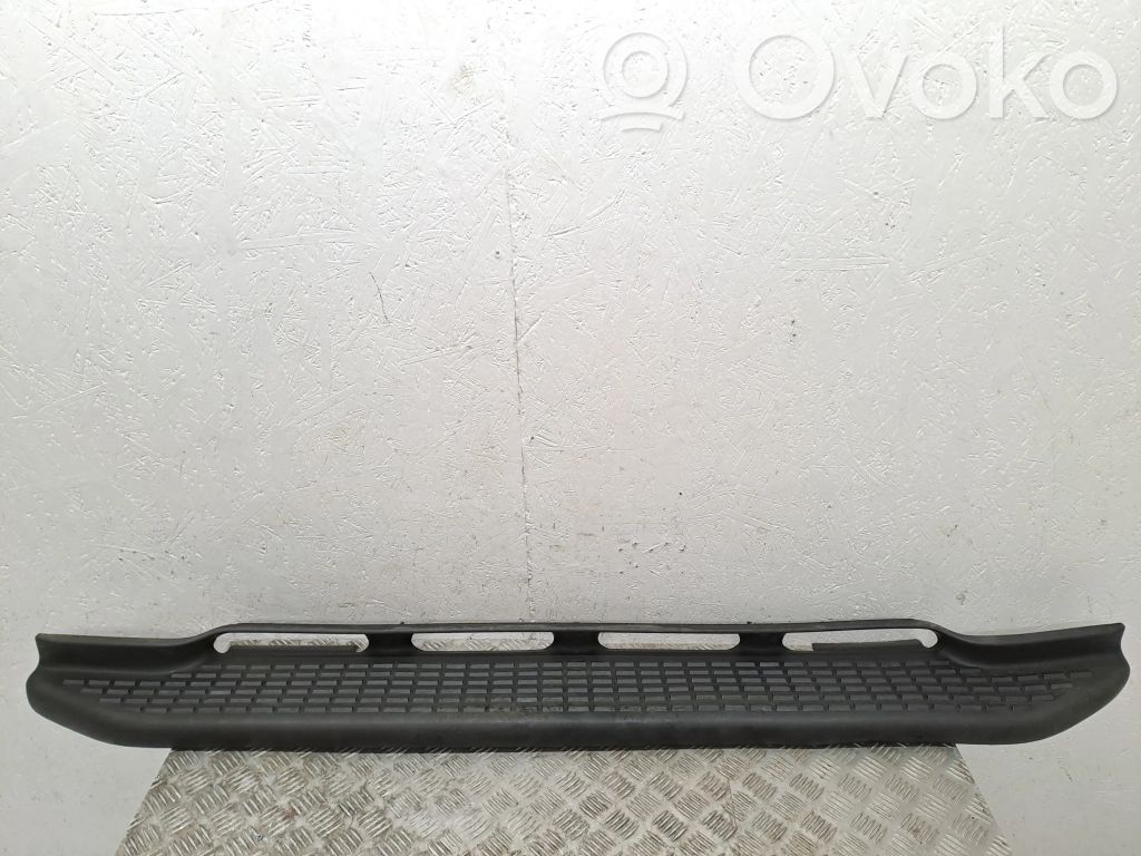 Iveco Daily 35.8 - 9 Parachoques 