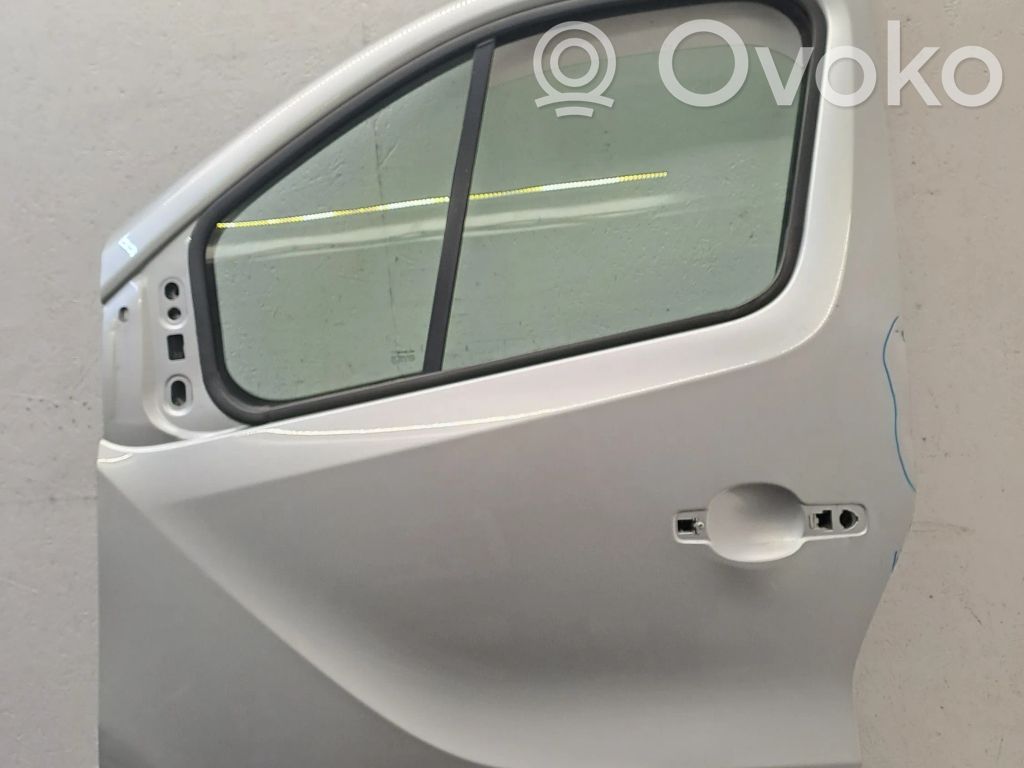 Renault Trafic III (X82) Durvis 