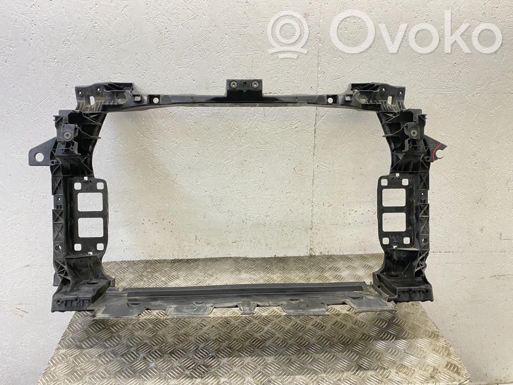 Audi Q7 4M Radiator support slam panel bracket 