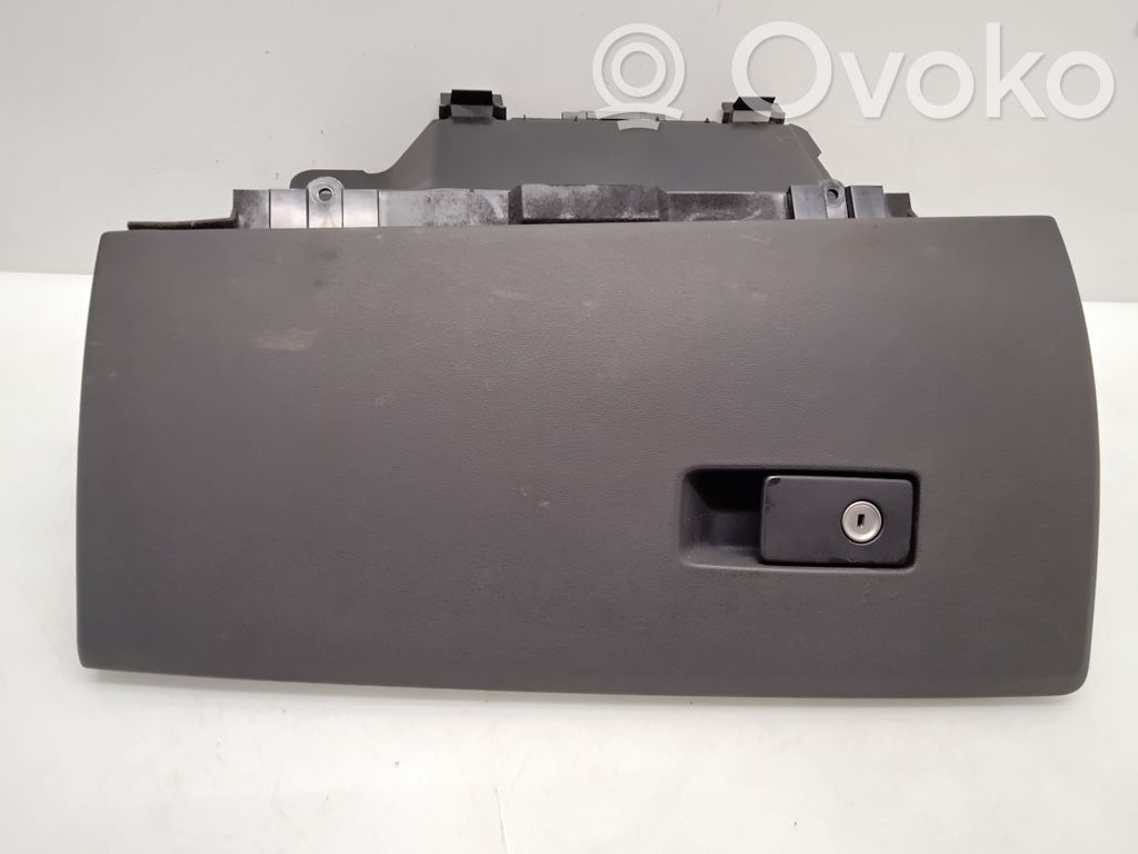 Guantera   31305492