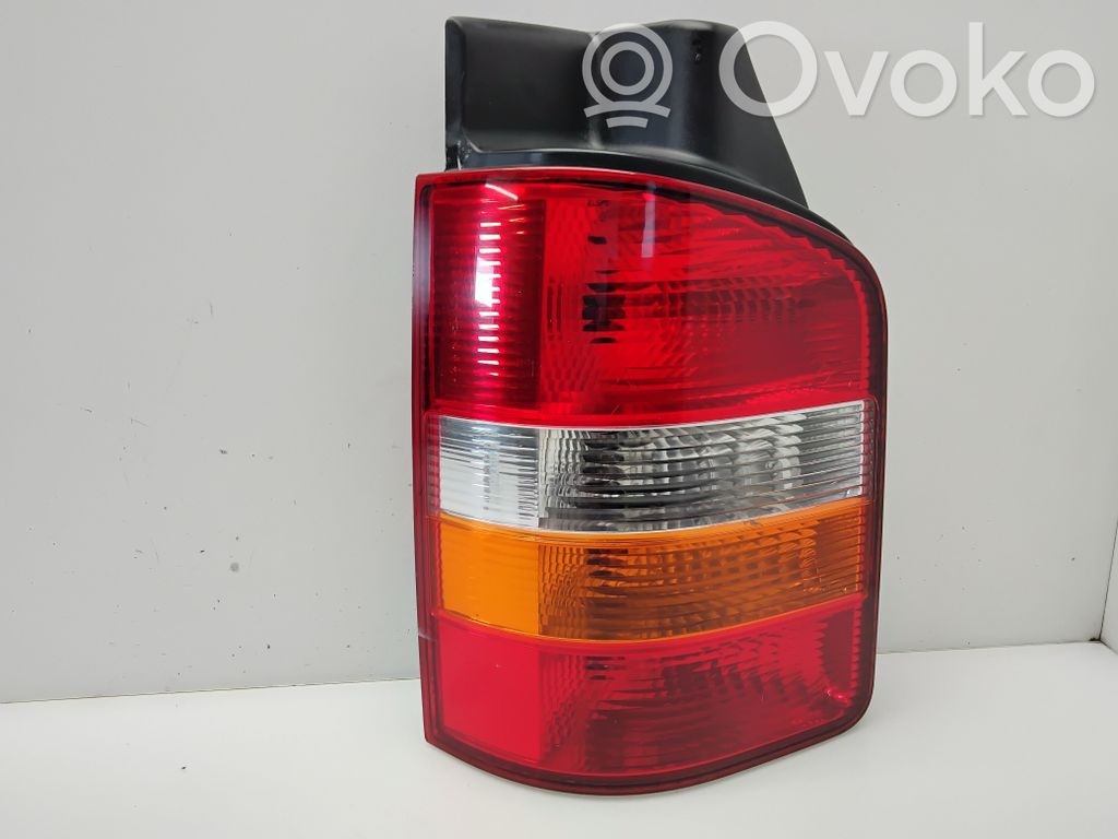 Volkswagen Transporter - Caravelle T5 Lampa tylna 