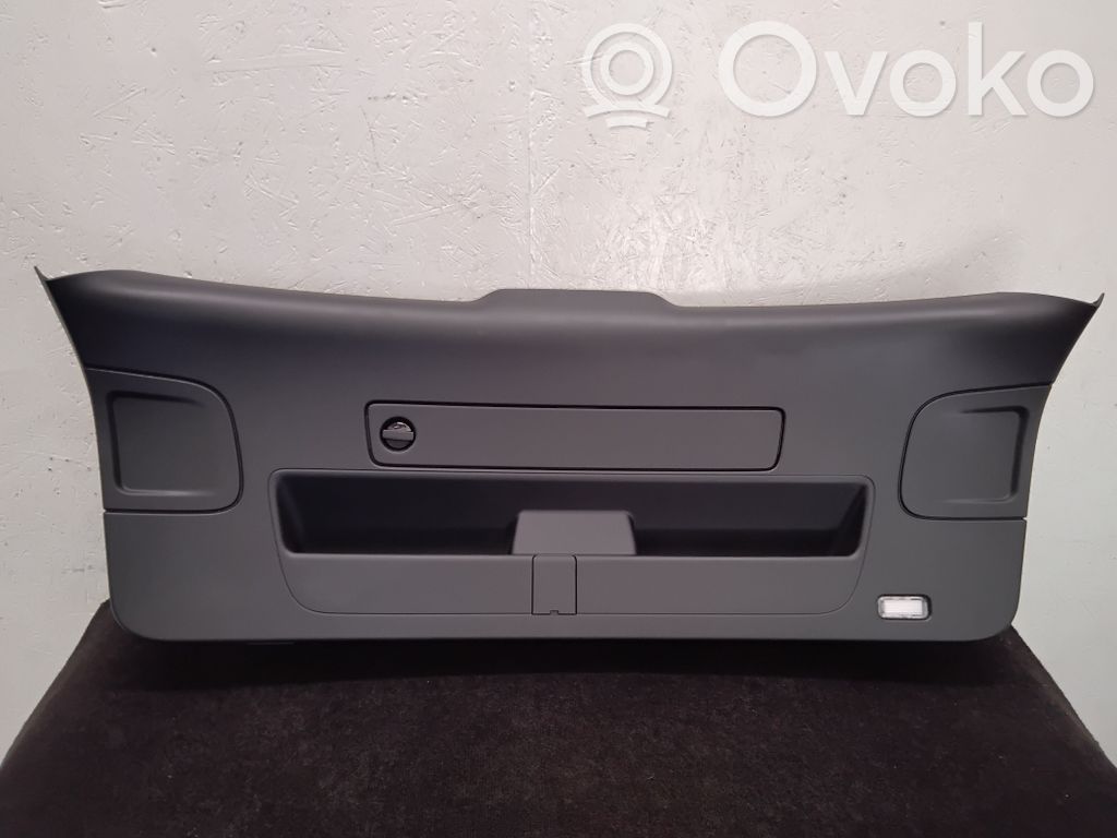 Audi A6 S6 C7 4G Tailgate trim 