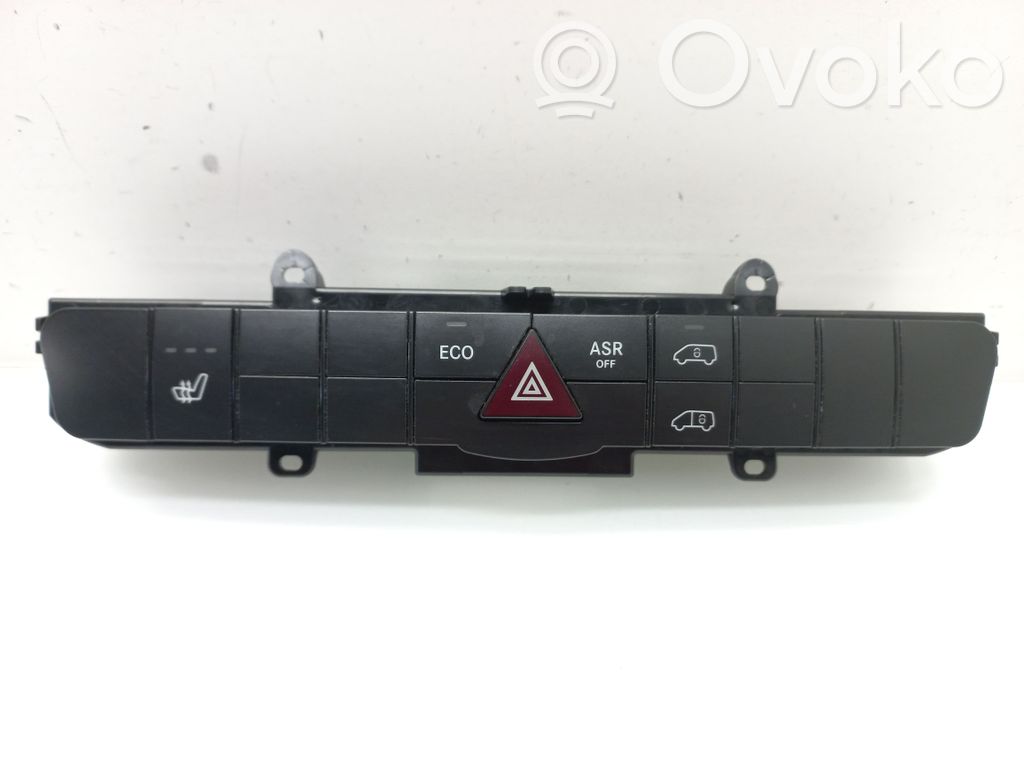 Mercedes-Benz Sprinter W906 Przycisk świateł awaryjnych 