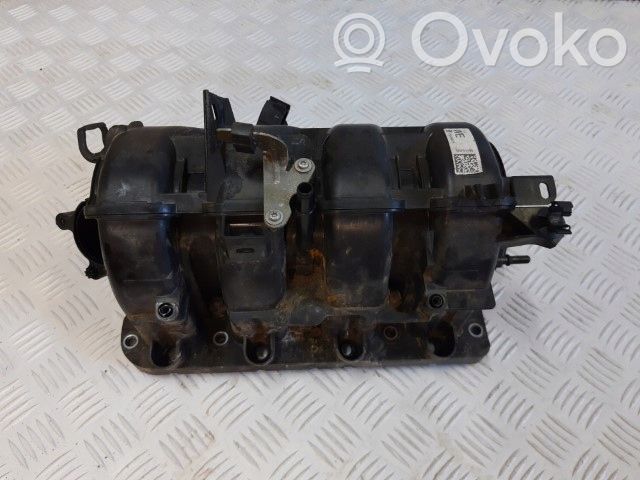 Opel Corsa E Kolektorius įsiurbimo 