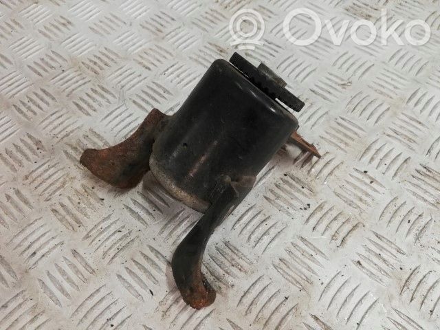 Ford Fiesta Engine mount bracket 