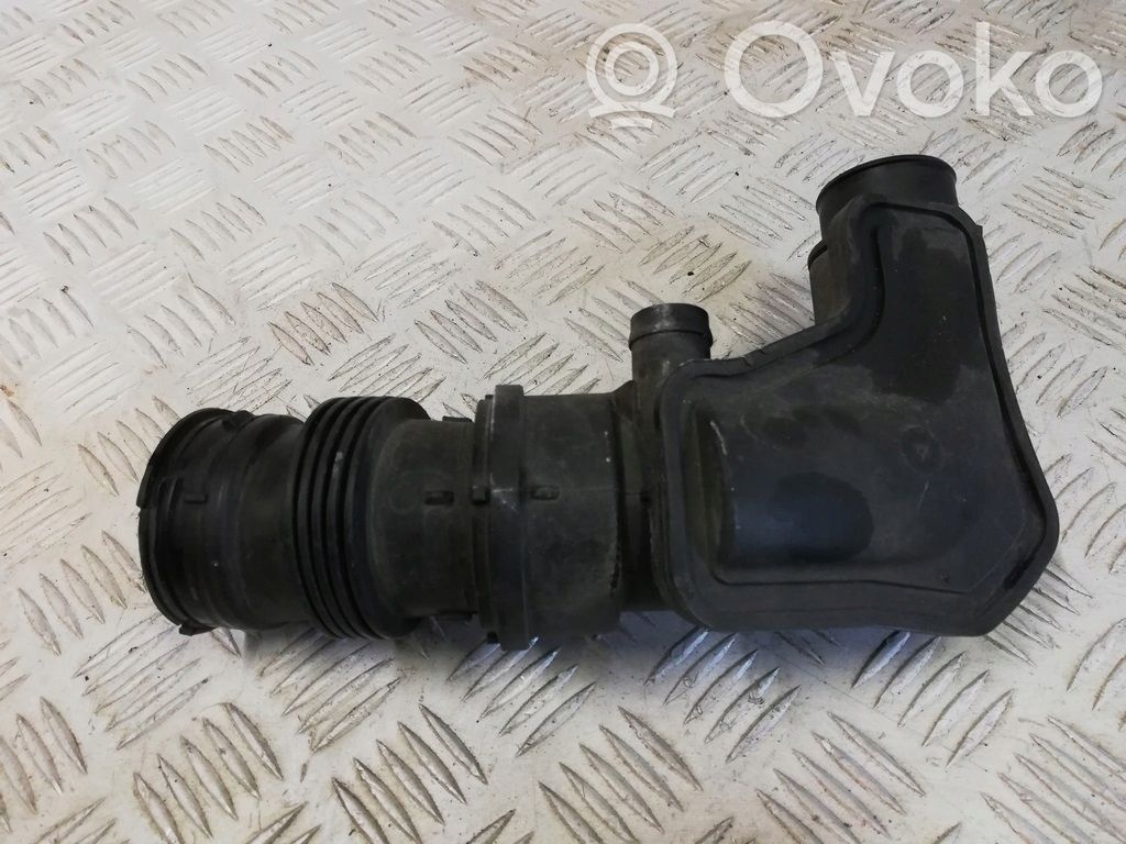 Ford Fiesta Air intake hose/pipe 