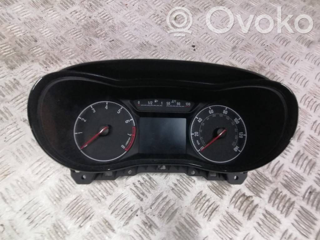 Opel Corsa E Speedometer (instrument cluster) 
