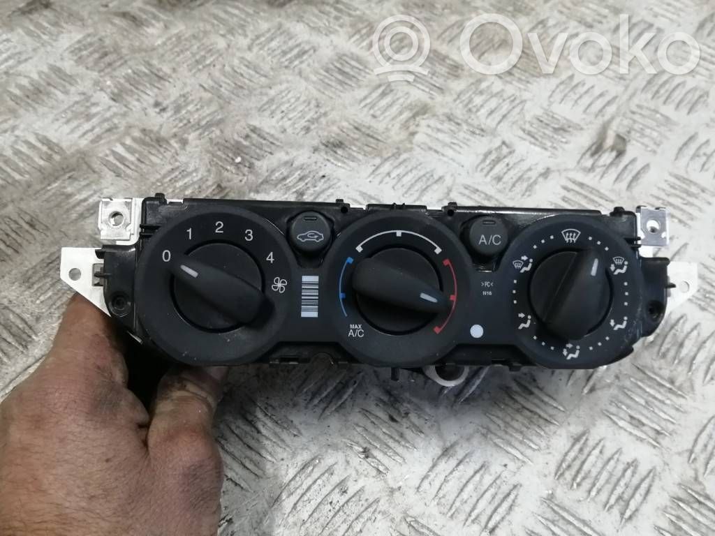 Ford Focus Climate control unit 