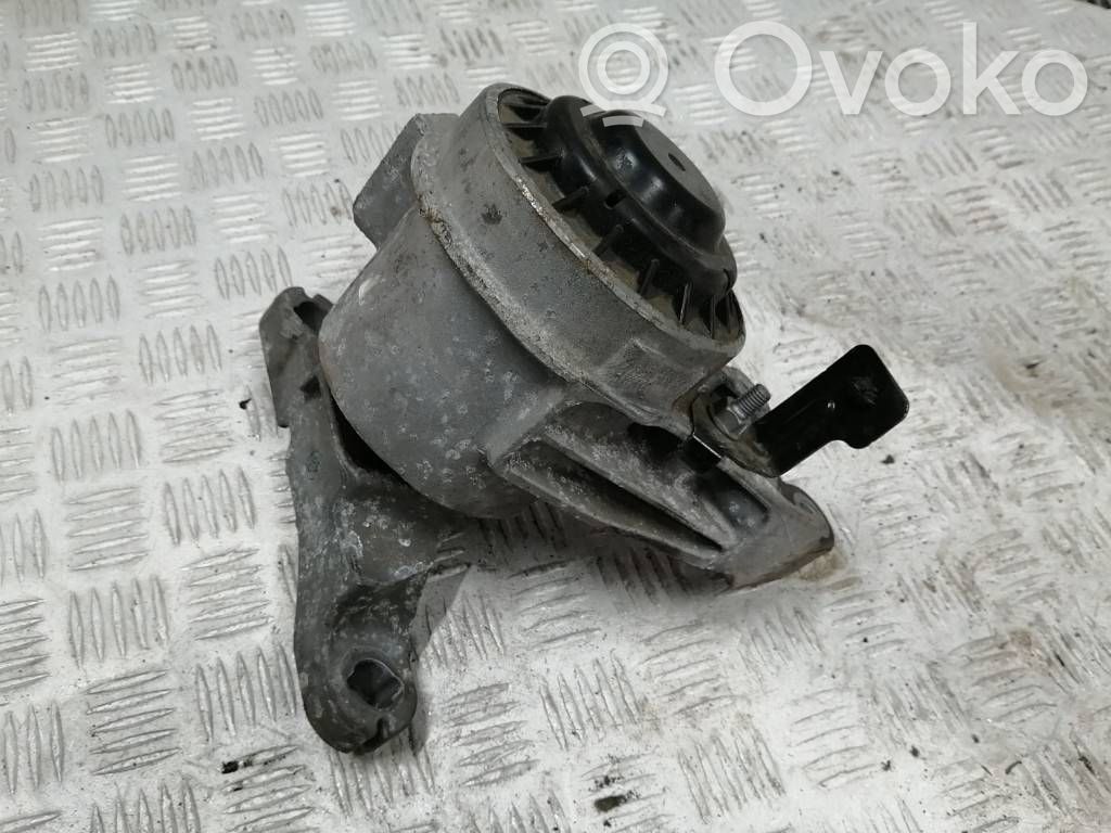 Ford Mondeo MK V Engine mount bracket 