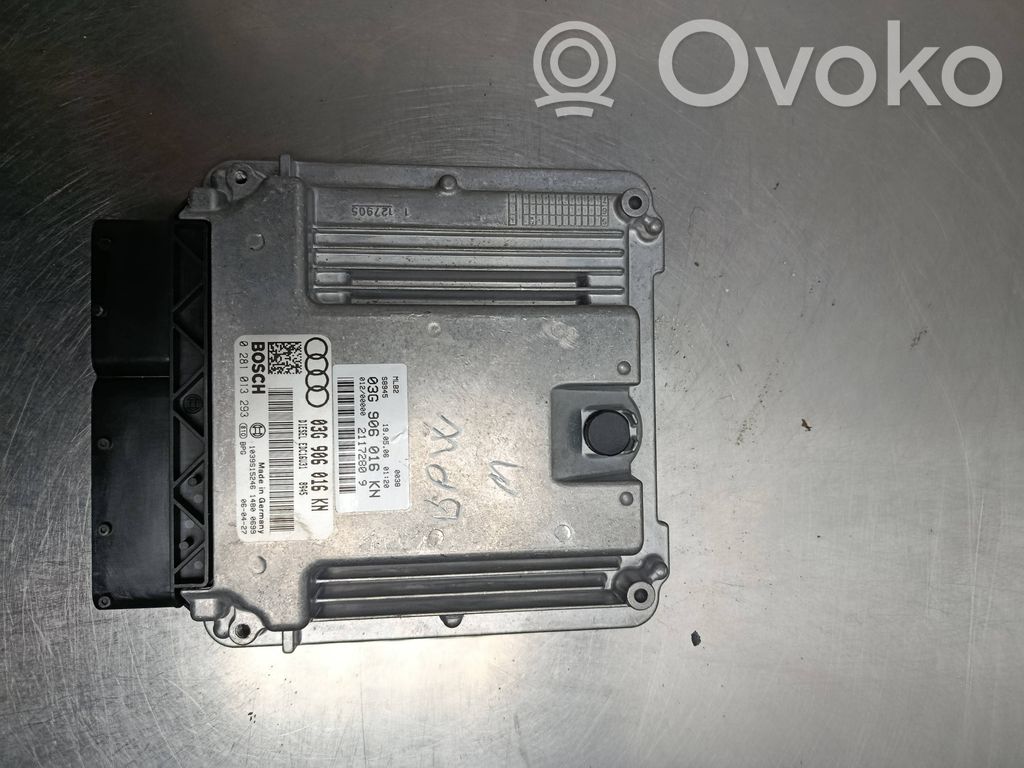 Volkswagen PASSAT B5 Engine control unit/module 